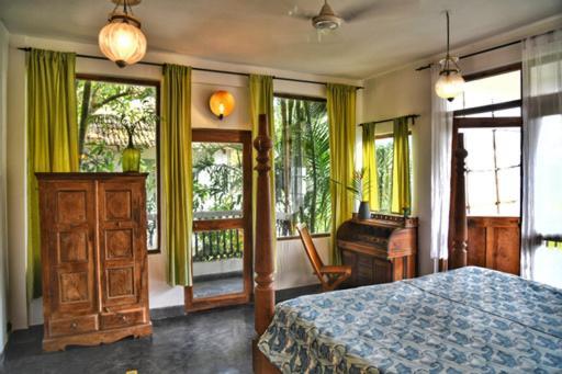 モージム Jardin D'Ulysse & Hard Rock Bed & Breakfast エクステリア 写真