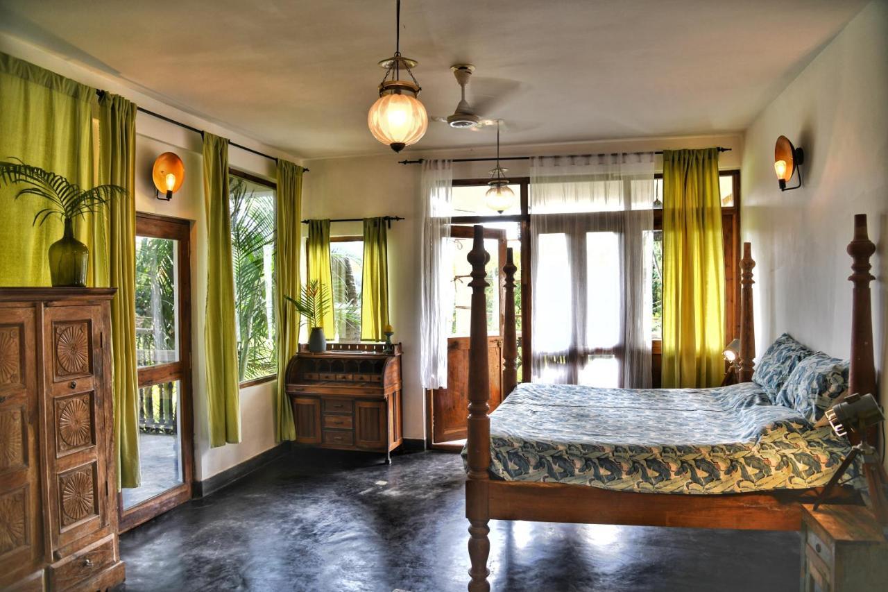 モージム Jardin D'Ulysse & Hard Rock Bed & Breakfast エクステリア 写真