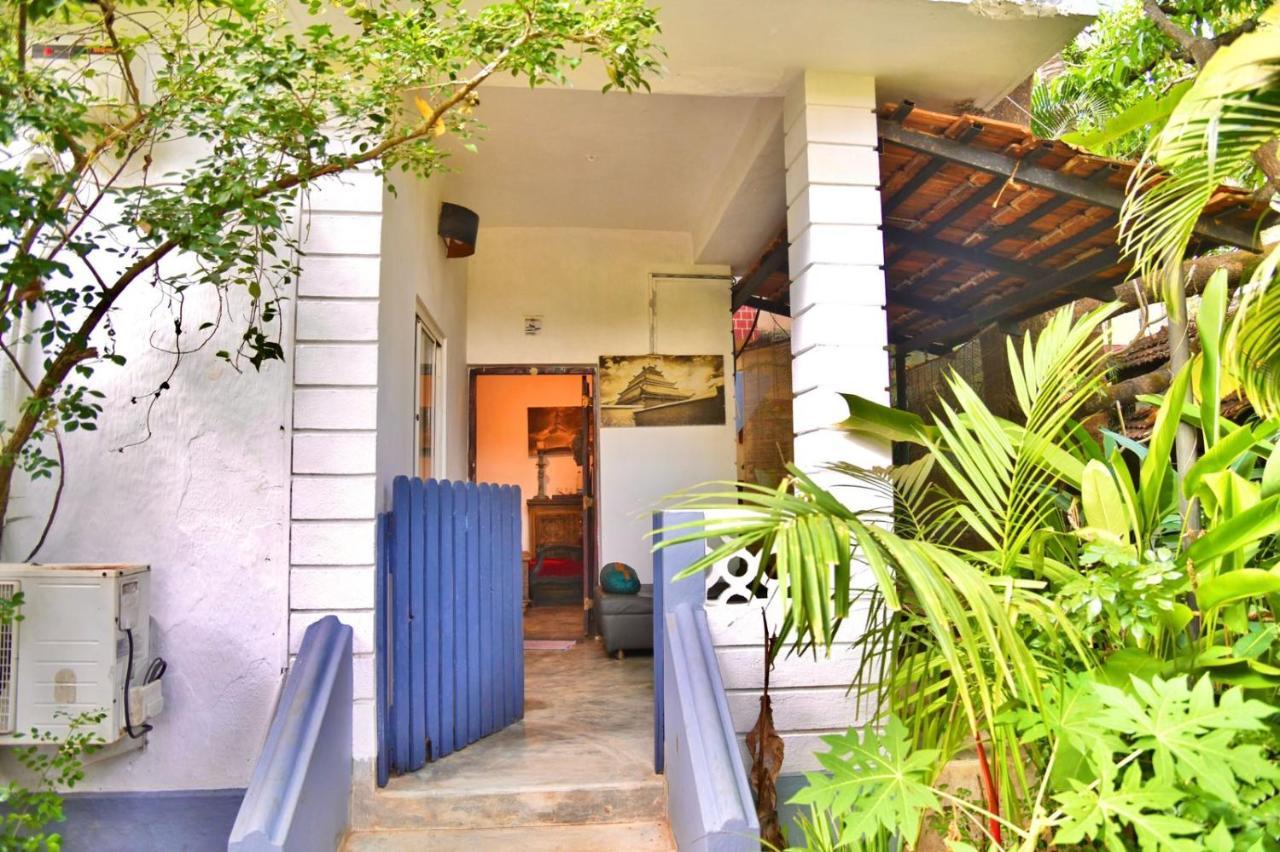 モージム Jardin D'Ulysse & Hard Rock Bed & Breakfast エクステリア 写真