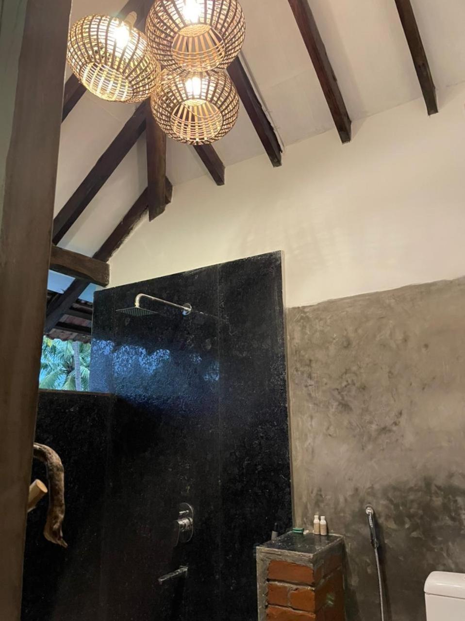 モージム Jardin D'Ulysse & Hard Rock Bed & Breakfast エクステリア 写真